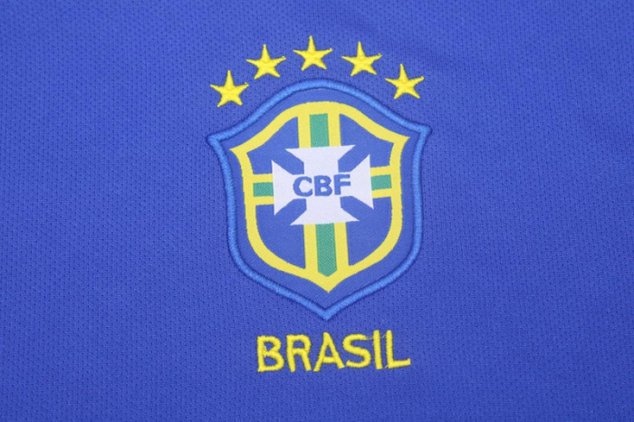 with Patch Retro Jersey 2004 Brazil Away Blue Soccer Jersey Vintage Brasil Camisetas de Futbol