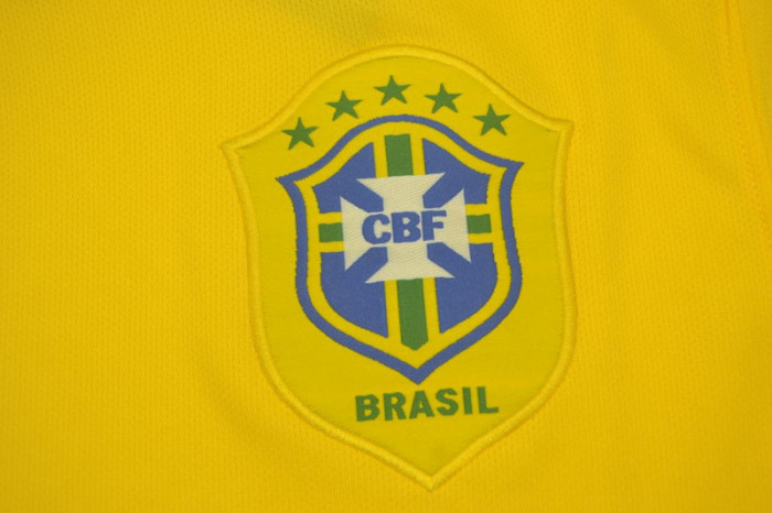 with Euro 2006 Patch Retro Jersey 2006 Brazil Home Yellow Soccer Jersey Vintage Brasil Camisetas de Futbol