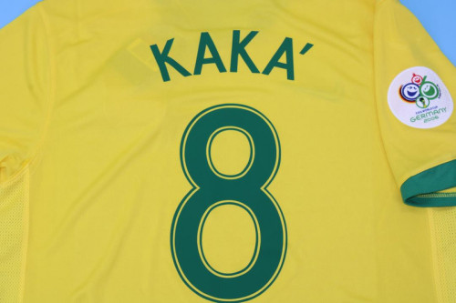 With Euro Patch Retro Jersey 2006 Brazil KAKA' 8 Home Yellow Soccer Jersey Vintage Brasil Camisetas de Futbol