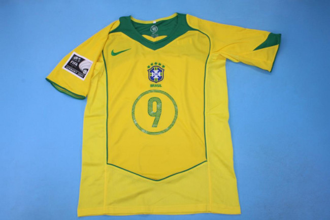 with Patch Retro Jersey 2004 Brazil Home Soccer Jersey Vintage Brasil Camisetas de Futbol