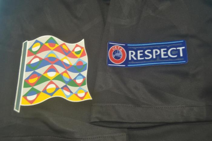 with Patch Retro Jersey 2020 Netherlands MEMPHIS 10 Away Black Soccer Jersey Vintage Holland Football Shirt