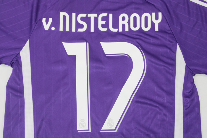 Retro Jersey 2006-2007 Real Madrid v.NISTELROOY 17 Third Away Purple Soccer Jersey Vintage Football Shirt