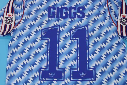 with Patch Retro Jersey 1992 Manchester United GIGGS 11 LEAGUE CUP FINAL Blue Soccer Jersey Vintage Football Shirt