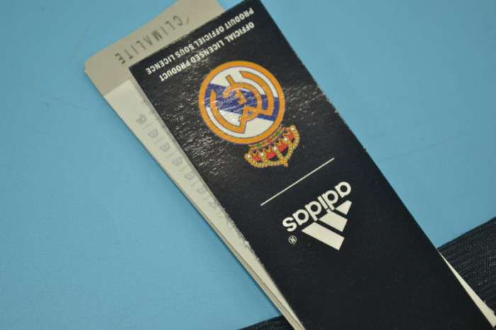 with UCL Patch Retro Jersey 1999-2000 Real Madrid Away Black Soccer Jersey Vintage Football Shirt