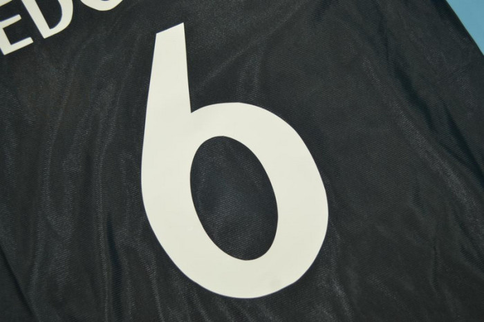 with UCL Patch Retro Jersey 1999-2000 Real Madrid REDONDO 6 Away Black Soccer Jersey Vintage Football Shirt