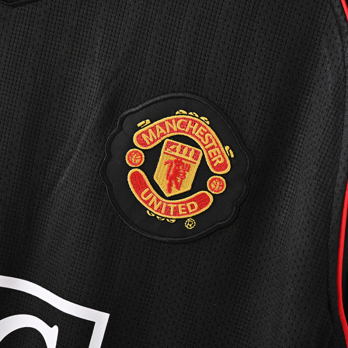 Long Sleeve Retro Jersey 2007-2008 Manchester United Third Away Black Soccer Jersey Vintage Football Shirt