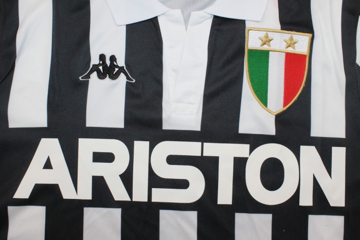 Long Sleeve Retro Jersey 1984-1985 Juventus PLATINI 10 Home Soccer Jersey Vintage Maillot de Foot