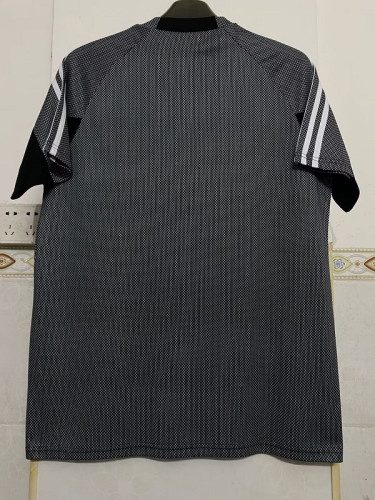 Retro Jersey 2002-2003 Real Madrid Black/White Goalkeeper Soccer Jersey Vintage Real Football Shirt