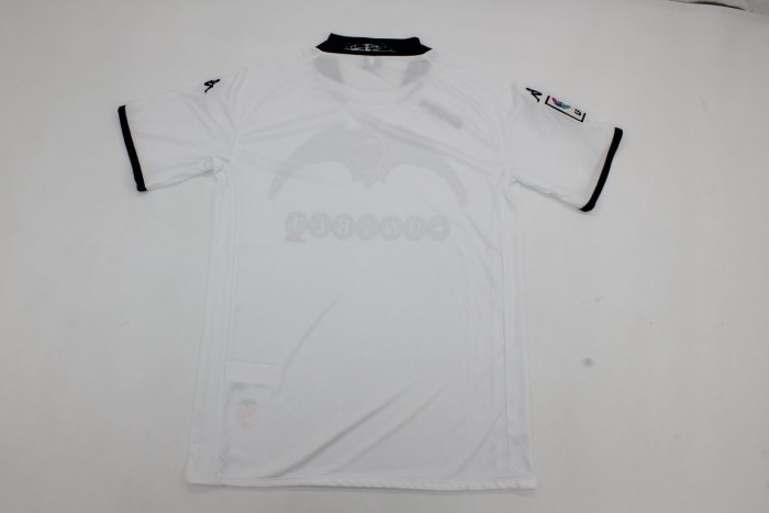 Retro Jersey 2009-2010 Valencia Home Soccer Jersey Vintage Football Shirt