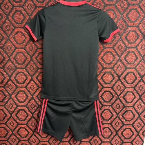 Youth Uniform Kids Kit 2025 Japan COMIC Soccer Jersey Shorts Child Football Set