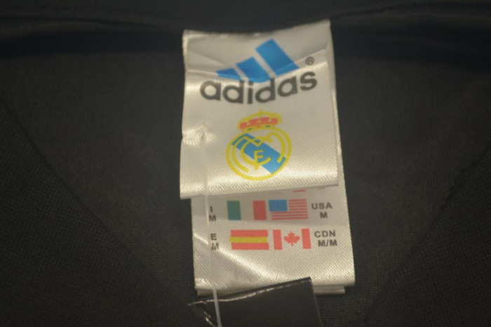 Retro Jersey 2001-2002 Real Madrid Away Black Soccer Jersey Vintage Football Shirt