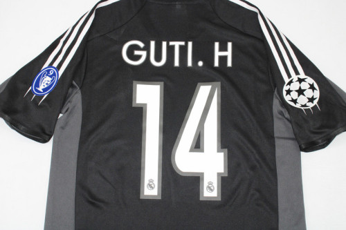 with UCL Patch Retro Jersey 2004-2005 Real Madrid GUTI. H 14 Away Black Soccer Jersey Vintage Football Shirt