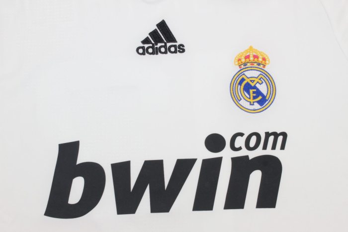 with UCL Patch Retro Jersey 2008-2009 Real Madrid Home Soccer Jersey Real Vintage Football Shirt