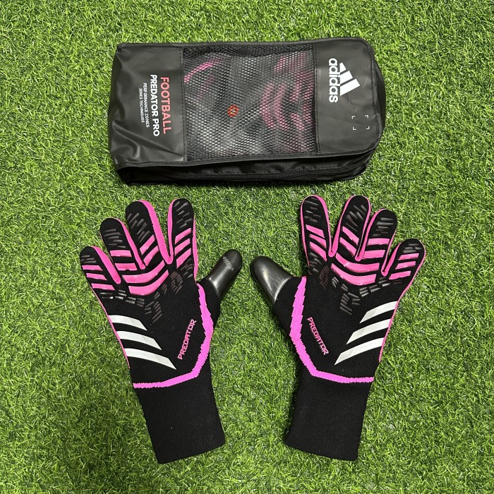 2025 Silicone Glove Soccer Gloves