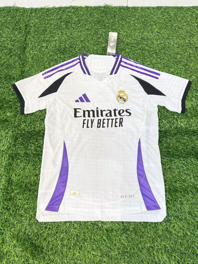 Player Version 2025-2026 Real Madrid White/Purple Soccer Training Jersey Real Football Shirt