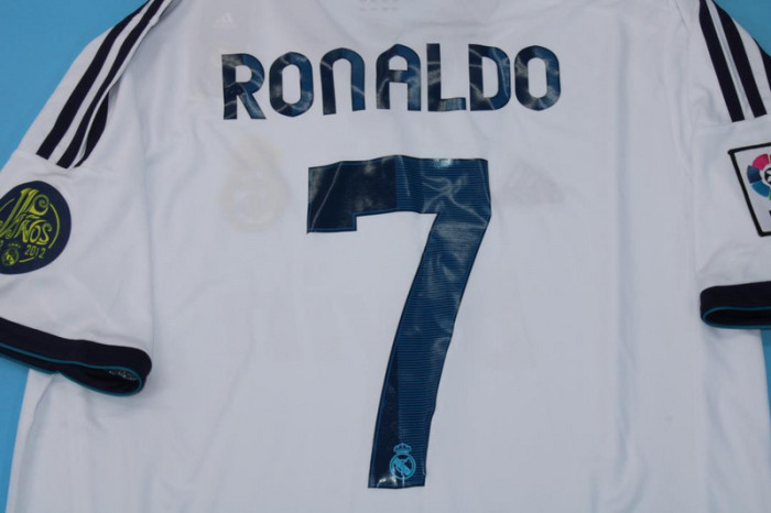 with LFP Patch Retro Jersey 2012-2013 Real Madrid RONALDO 7 Home Soccer Jersey Vintage Football Shirt