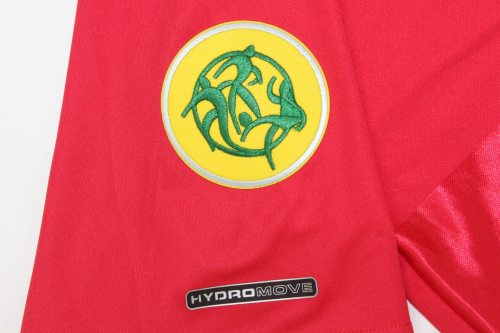 with Patch Retro Jersey 2000-2001 Liverpool UEFA Cup Final Soccer Jersey Vintage Football Shirt
