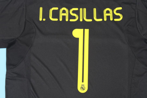 with LFP Patch Retro Jersey 2011-2012 Real Madrid I.CASILLAS 1 Black Goalkeeper Soccer Jersey