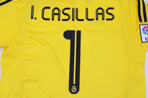 with Front Lettering+LFP Patch Retro Jersey 2011-2012 Real Madrid I.CASILLAS 1 Yellow Goalkeeper Soccer Jersey