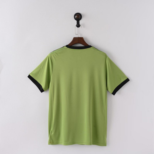 Retro Jersey 2017-2018 Juventus Third Away Green Soccer Jersey Vintage Football Shirt