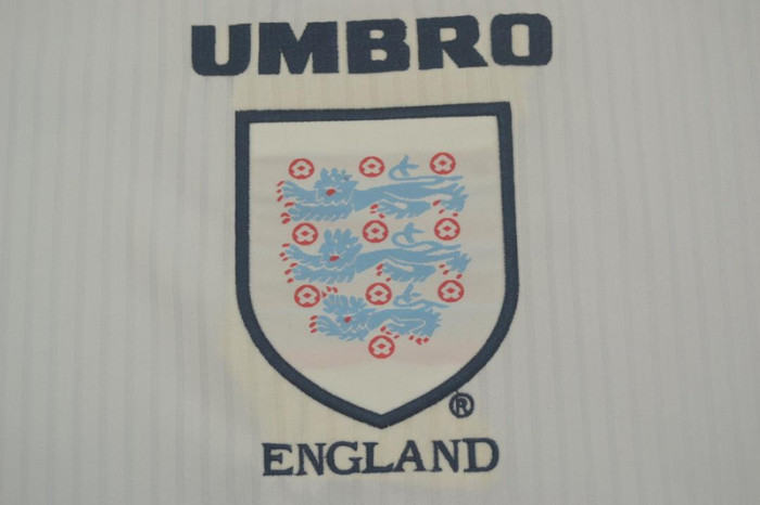 with Front Lettering Retro Jersey England 1998 Home White Soccer Jersey Vintage Football Shirt