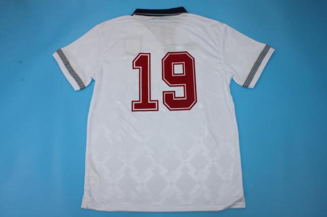 with Front Lettering Retro Jersey 1990 England 19 Home White Soccer Jersey Vintage Football Shirt