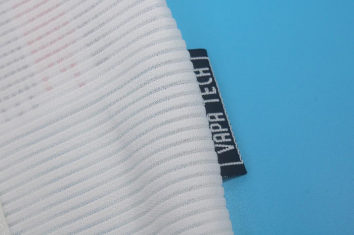 with Patch Retro Jersey 2000 England Home Soccer Jersey Vintage Football Shirt