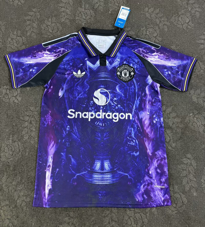 Fan Version 2025-2026 Manchester United Purple Special Edition Soccer Training Jersey