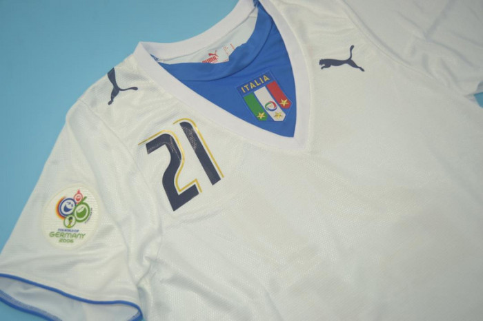 with World Cup Patch Retro Jersey 2006 Italy PIRLO 21 Away White Soccer Jersey Vintage Football Shirt