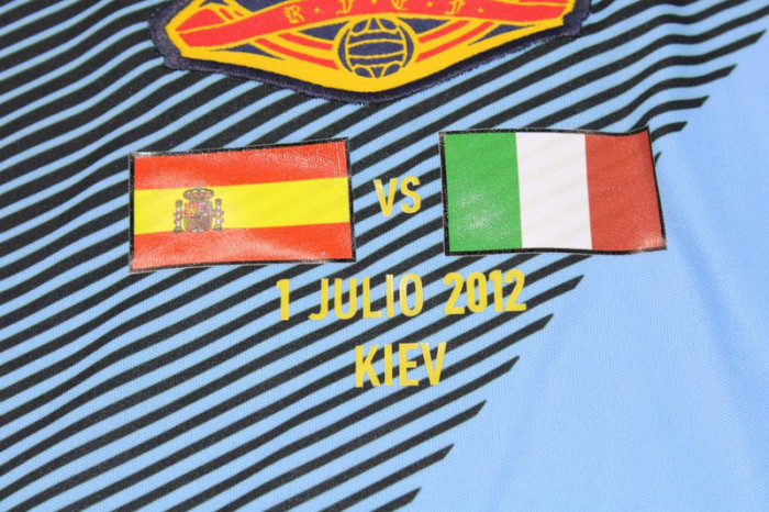 with Front Lettering+Euro Patch Retro Jersey Spain Euro 2012 Away Blue Soccer Jersey Vintage Camiseta de España Football Shirt