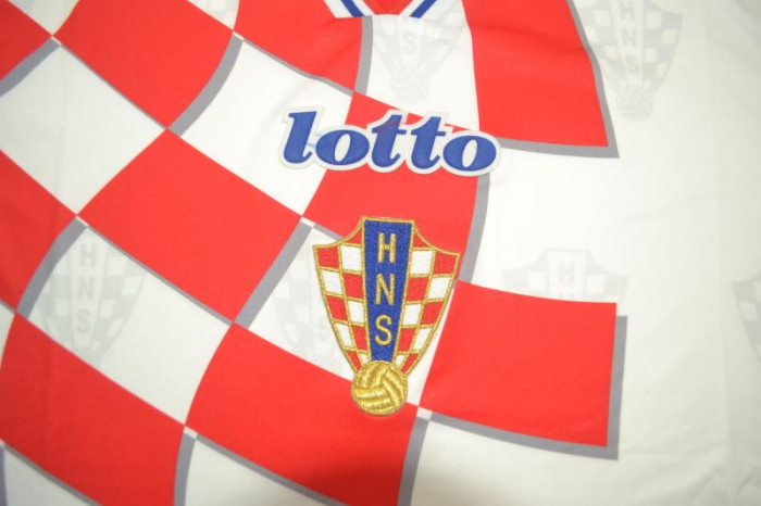 with Front Lettering Retro Jersey 1998 Croatia Home Soccer Jersey Vintage Football Shirt