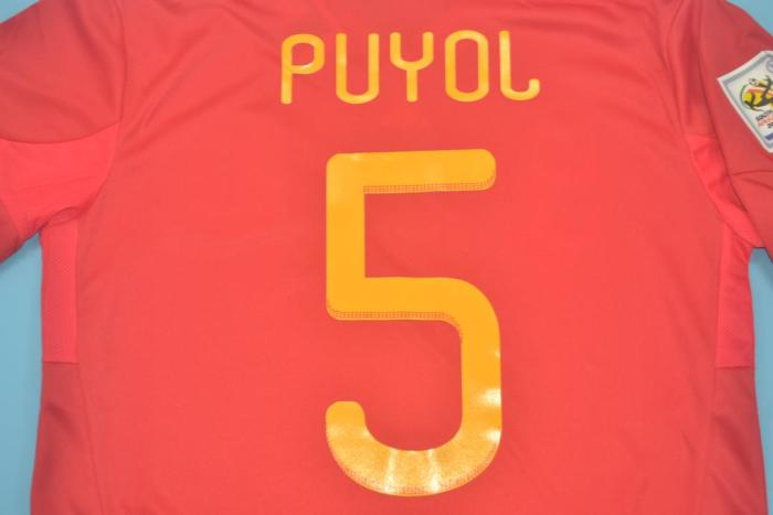 with World Cup Patch Retro Jersey Spain 2010 PUYOL 5 Home Soccer Jersey Vintage Football Shirt
