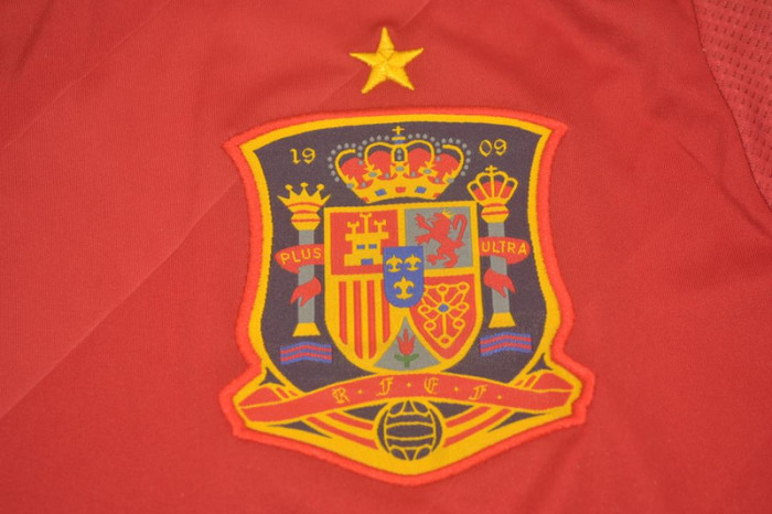 with Euro Patch Retro Jersey 2012 Spain Home Soccer Jersey Vintage Camiseta de España Football Shirt
