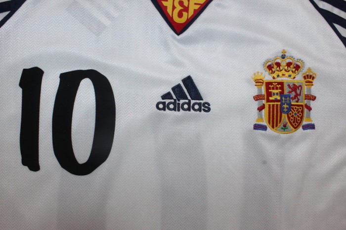 Retro Jersey 1998 Spain RAUL 10 Away White Soccer Jersey Camiseta de España