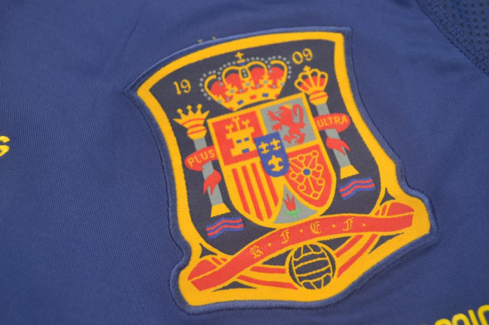 with Front Lettering+World Cup Patch Long Sleeve Retro Jersey 2010 Spain Away Blue Soccer Jersey