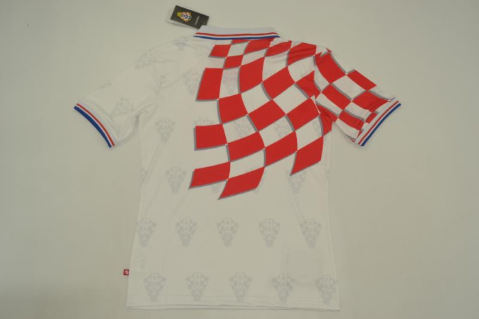 with Front Lettering Retro Jersey 1998 Croatia Home Soccer Jersey Vintage Football Shirt