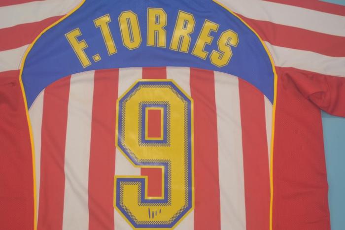 Retro Jersey 2004-2005 Atletico Madrid F.TORRES 9 Home Red/White Soccer Jersey