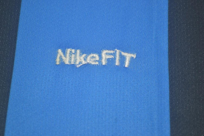 with Front Lettering Retro Jersey Long Sleeve Inter Milan 2009-2010 Home UCL Final Soccer Jersey