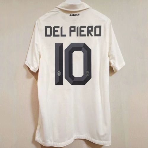 Retro Jersey 2010-2011 Juventus DEL PIERO 10 Away White Soccer Jersey Vintage Football Shirt