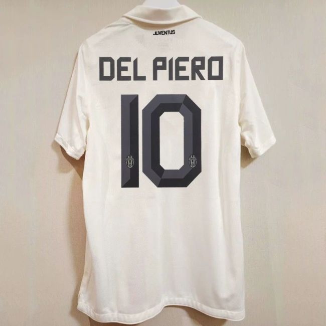 Retro Jersey 2010-2011 Juventus DEL PIERO 10 Away White Soccer Jersey Vintage Football Shirt