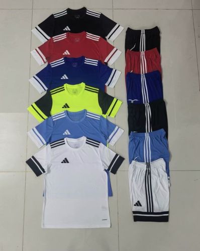 AD 740 Blank DIY Soccer Training Uniforms Men's Custom Jersey and Shorts