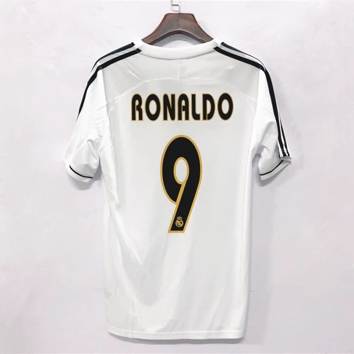 Retro Jersey 2003-2004 Real Madrid RONALDO 9 Home Soccer Jersey Vintage Football Shirt