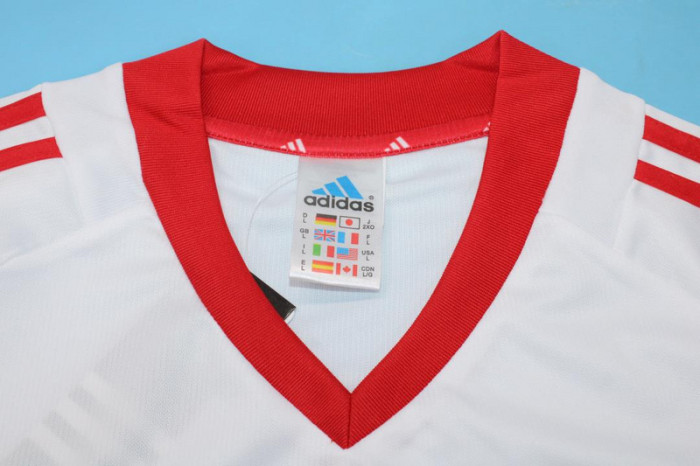 with Patch Retro Jersey 2002 China Away White Soccer Jersey Vintage Football Shirt