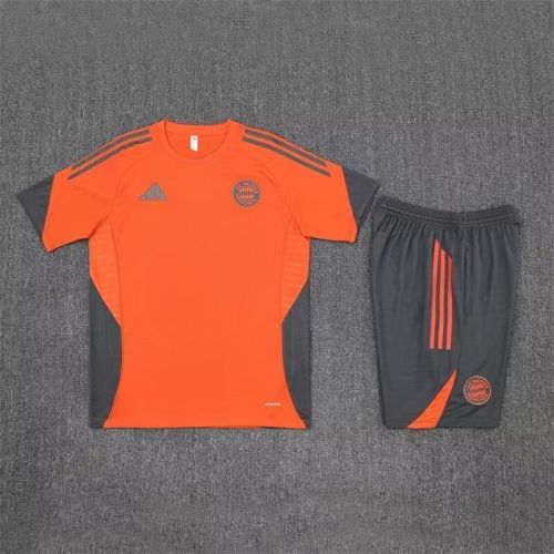 Adult Uniform 2025-2026 Bayern Munich Orange Soccer Training Jersey and Shorts Football Kits