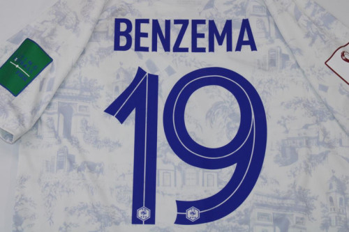 with World Cup Patch Retro Jersey 2022 World Cup France BENZEMA 19 Away White Soccer Jersey