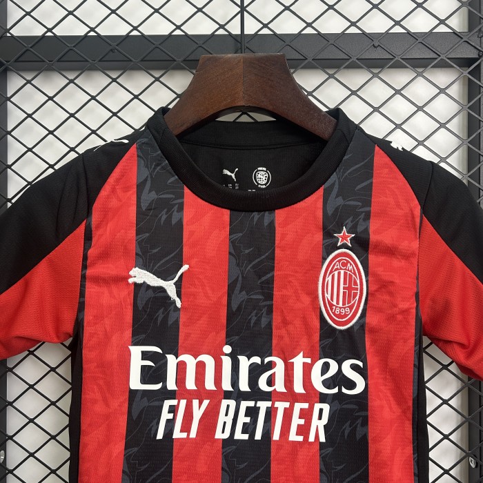 Youth Uniform Kids Kit 2025-2026 AC Milan Home Soccer Jersey Shorts Child Football Set