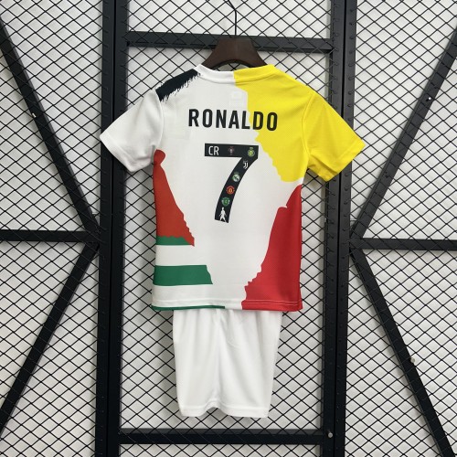Ronaldo 7 Youth Uniform Kids Kit 2025-2026 Juventus Colorful Soccer Jersey Shorts Child Football Set