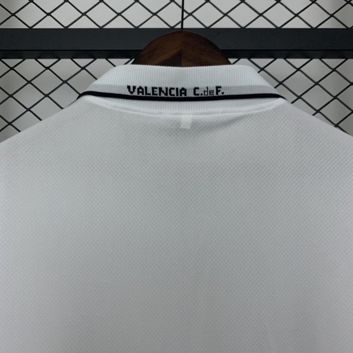 Retro Jersey 1996-1997 Valencia Home Soccer Jersey Vintage Football Shirt