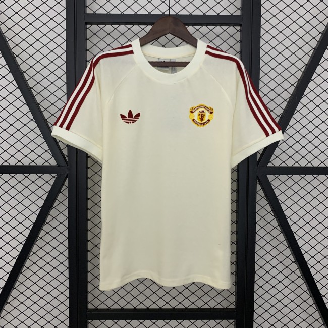 Fan Version 2025-2026 Manchester United Beige Cotton Soccer Training Jersey Football Pre-match Top
