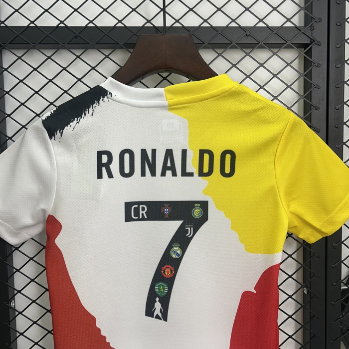 Ronaldo 7 Youth Uniform Kids Kit 2025-2026 Juventus Colorful Soccer Jersey Shorts Child Football Set